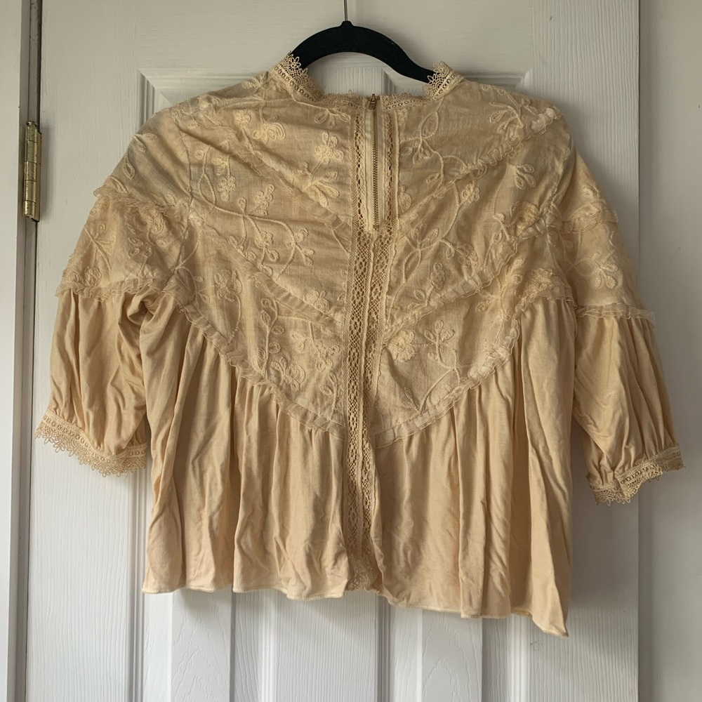 peplum blouse